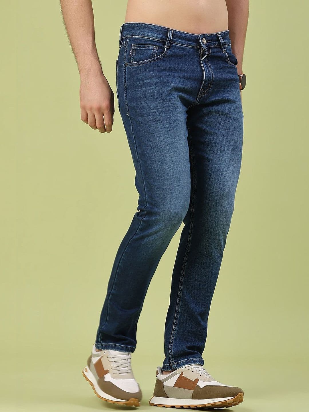 V-Mart Men Skinny Fit Mid-Rise Light Fade Jeans thumbnail 6
