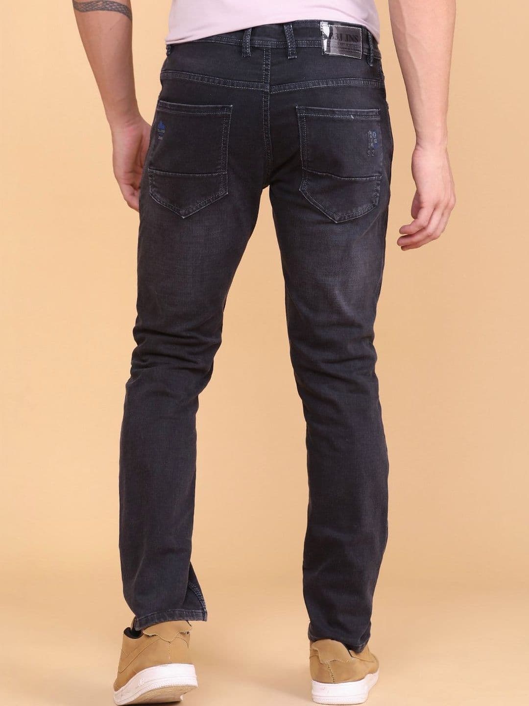 V-Mart Men Slim Fit Mid-Rise Light Fade Jeans thumbnail 2