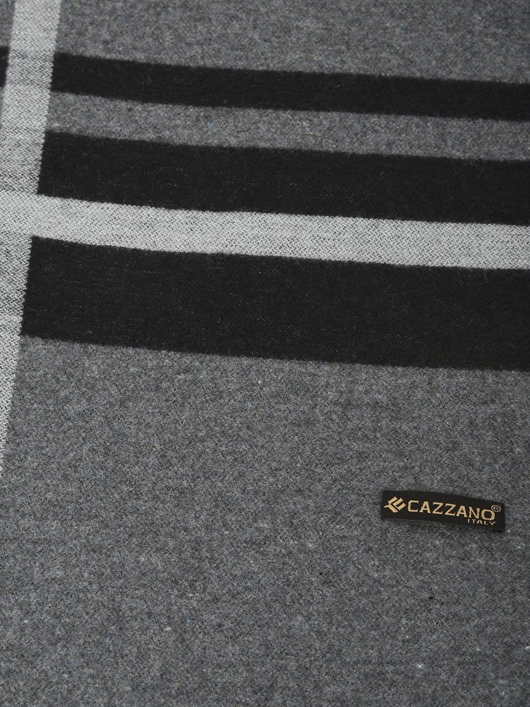 Cazzano Men Checked Scarf thumbnail 2