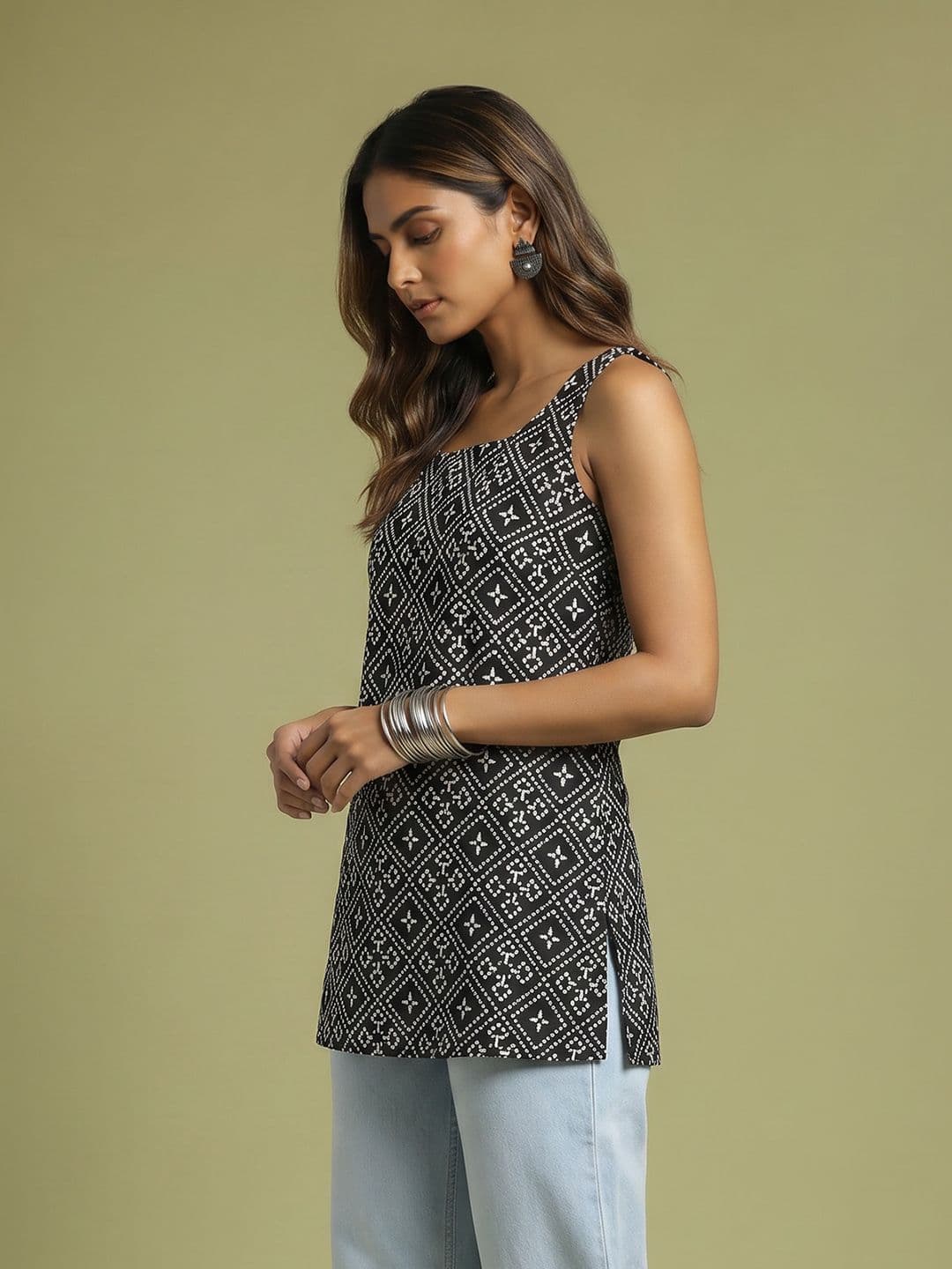 Anouk Geometric Printed Pure Cotton Sleeveless Kurti - view 1