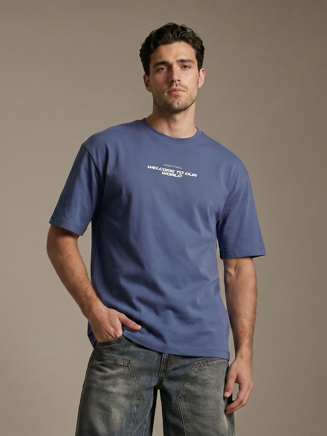 Glitchez Graphic Oversized Fit T-shirt thumbnail 3