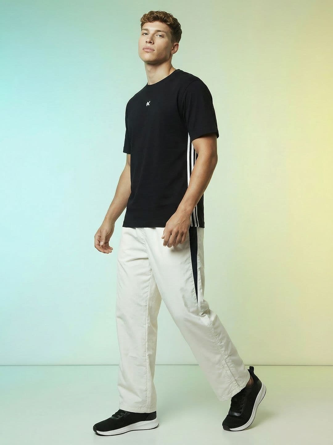 HRX by Hrithik Roshan Side Striped Pure Cotton Relaxed Fit Lifestyle T-shirt thumbnail 5