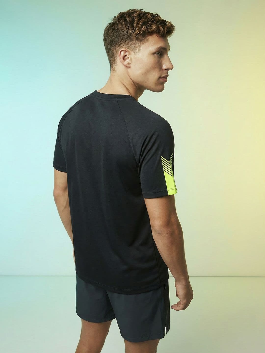 HRX by Hrithik Roshan Rapid Dry Training or Gym T-shirt thumbnail 3