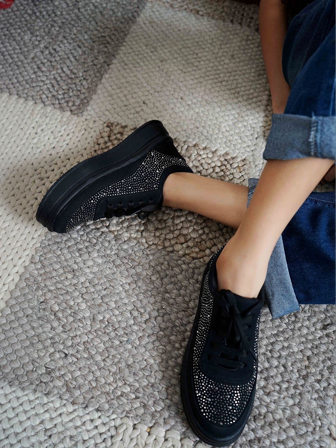 Shezone Women Black Textured Sneakers - view 1