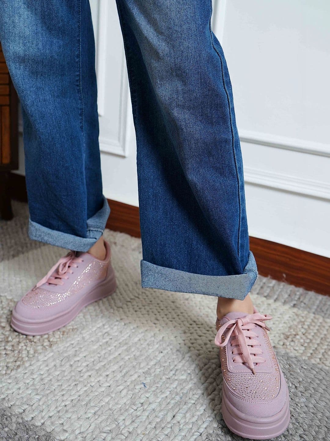 Shezone Women Textured Sneakers thumbnail 7