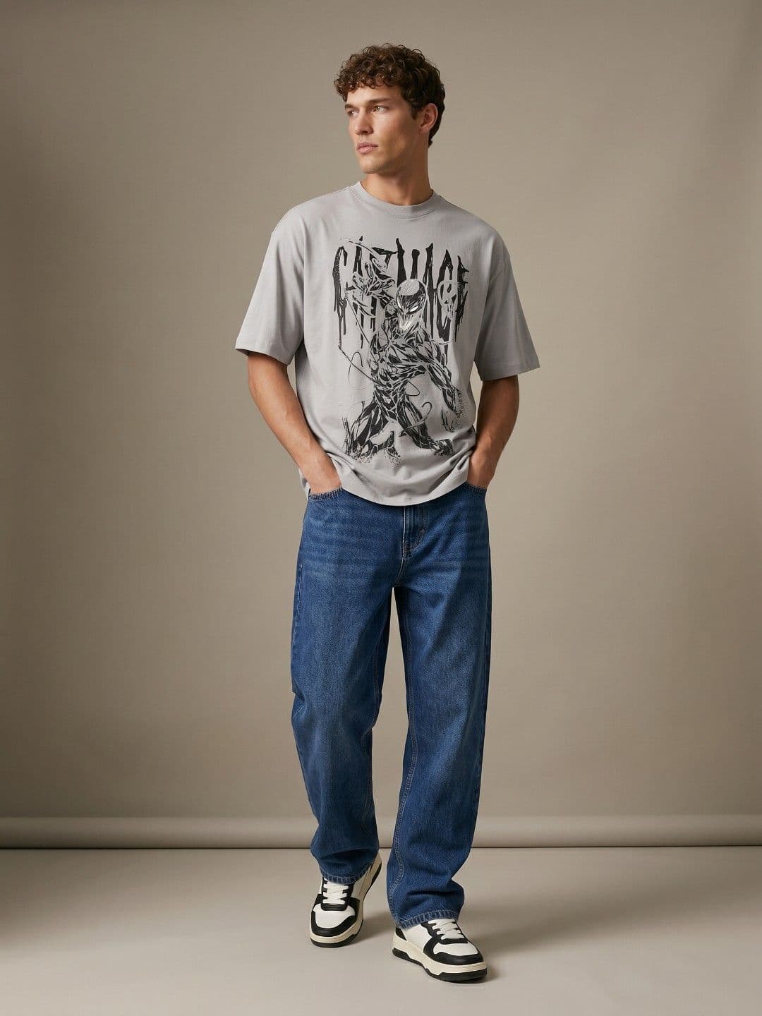 glitchez Venom Graphic Printed Oversized Fit T-shirt thumbnail 4