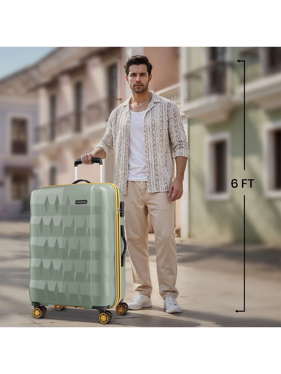 Aristocrat Comet Green Large Hard Luggage 76cm Check-in Trolley Bag with Smooth 8-Wheel thumbnail 2