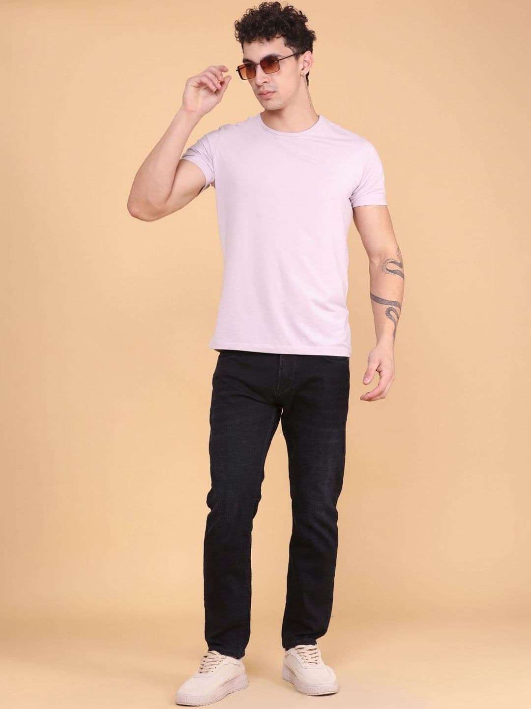 V-Mart Men Slim Fit Mid-Rise Light Fade Jeans thumbnail 6