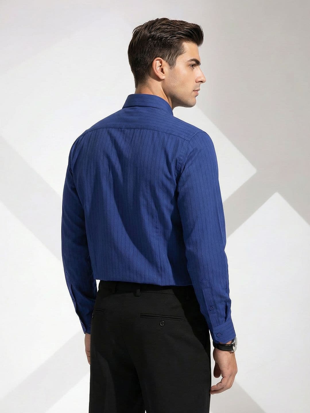 INVICTUS Vertical Striped Slim-Fit Pure Cotton Formal Shirt thumbnail 3