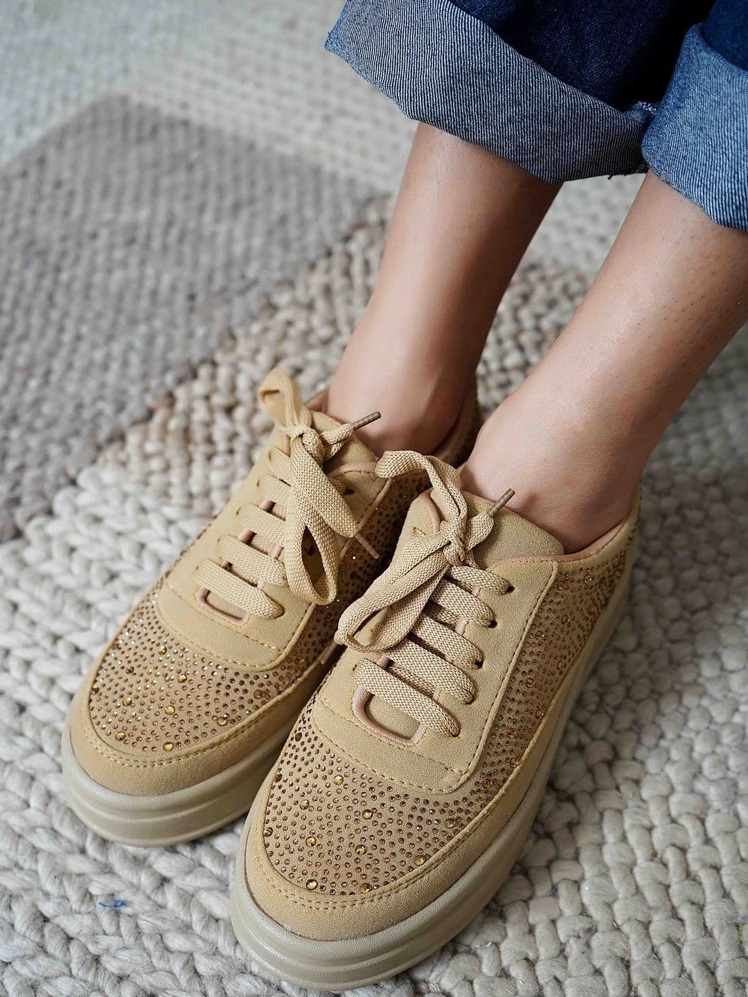 Shezone Women Textured Sneakers thumbnail 6