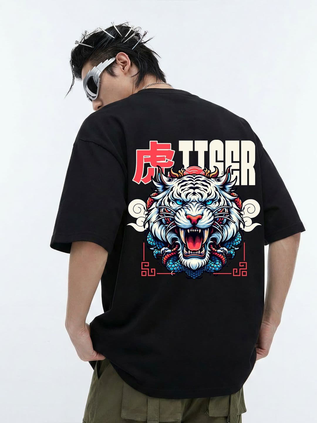 TOXA Men Printed Drop-Shoulder Sleeves T-shirt thumbnail 3
