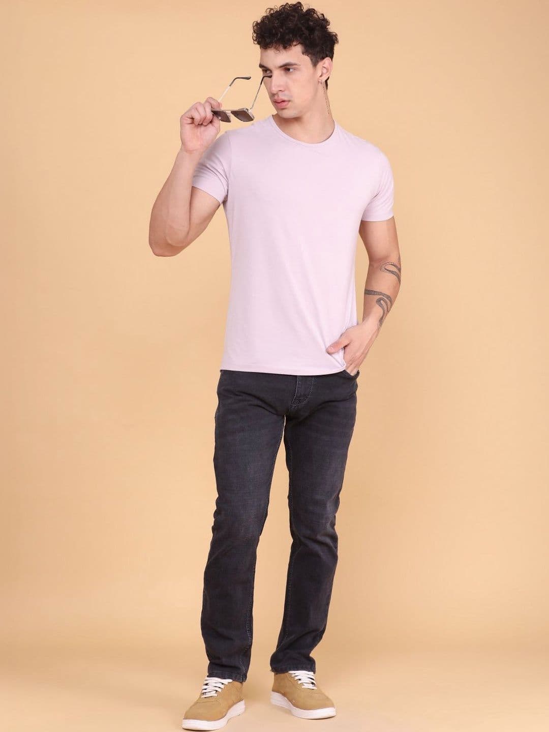 V-Mart Men Slim Fit Mid-Rise Light Fade Jeans thumbnail 6