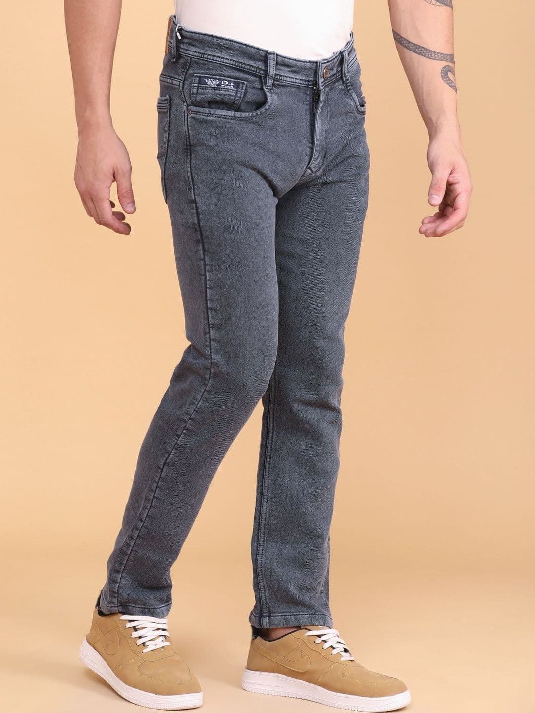V-Mart Men Slim Fit Mid-Rise Light Fade Jeans thumbnail 2