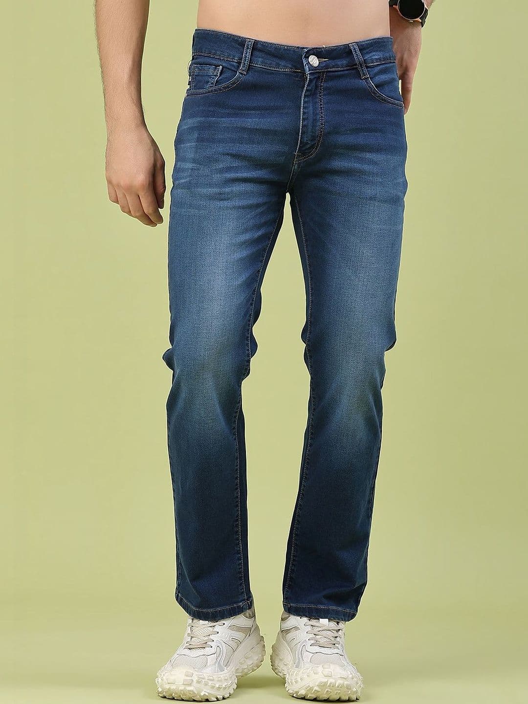 V-Mart Men Relaxed Fit Mid-Rise Light Fade Jeans - view 1