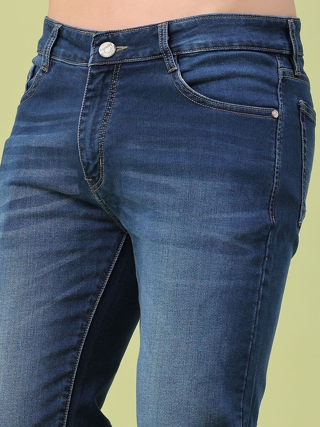 V-Mart Men Relaxed Fit Mid-Rise Light Fade Jeans thumbnail 5