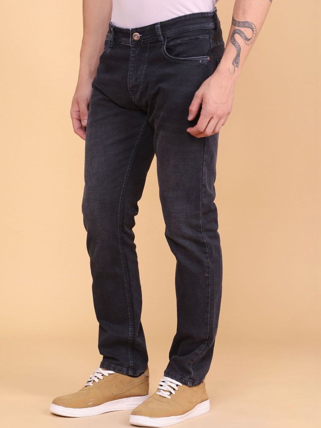 V-Mart Men Slim Fit Mid-Rise Light Fade Jeans thumbnail 3
