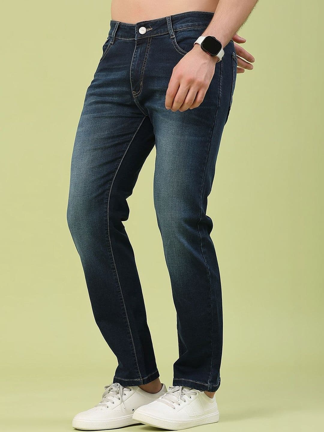 V-Mart Men Relaxed Fit Mid-Rise Light Fade Jeans thumbnail 2
