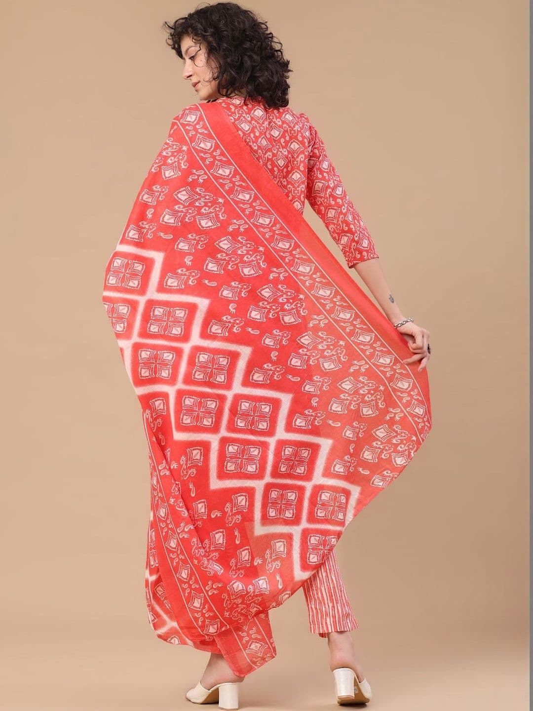 V-Mart Women Ethnic Motifs Printed Regular Thread Work Kurta with Trousers & With Dupatta thumbnail 4