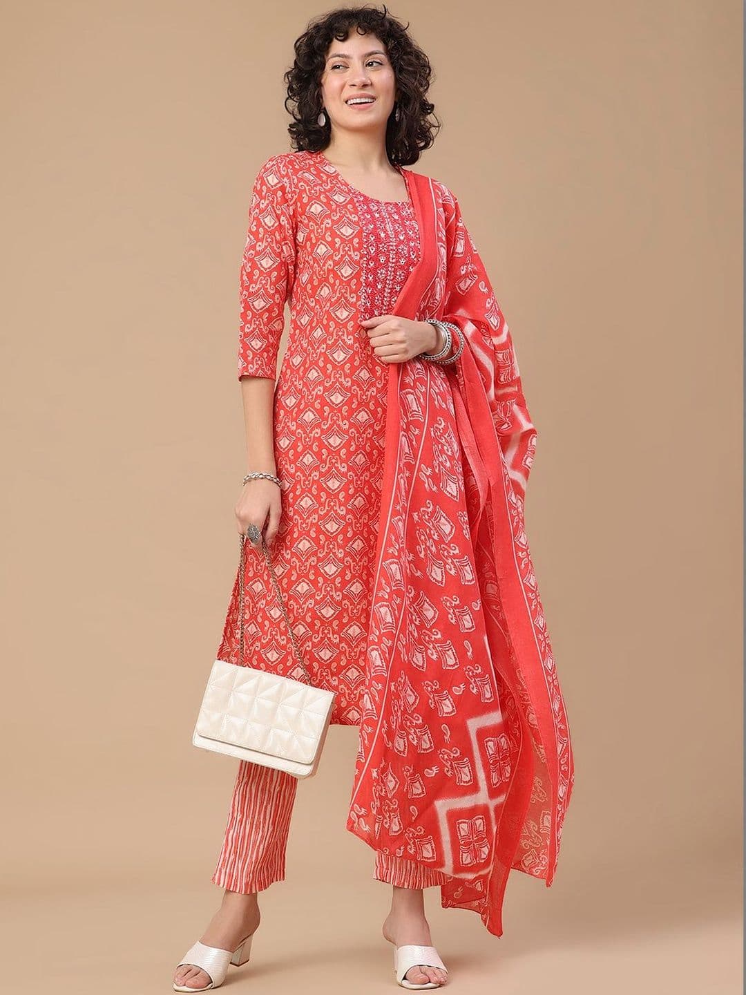 V-Mart Women Ethnic Motifs Printed Regular Thread Work Kurta with Trousers & With Dupatta thumbnail 2