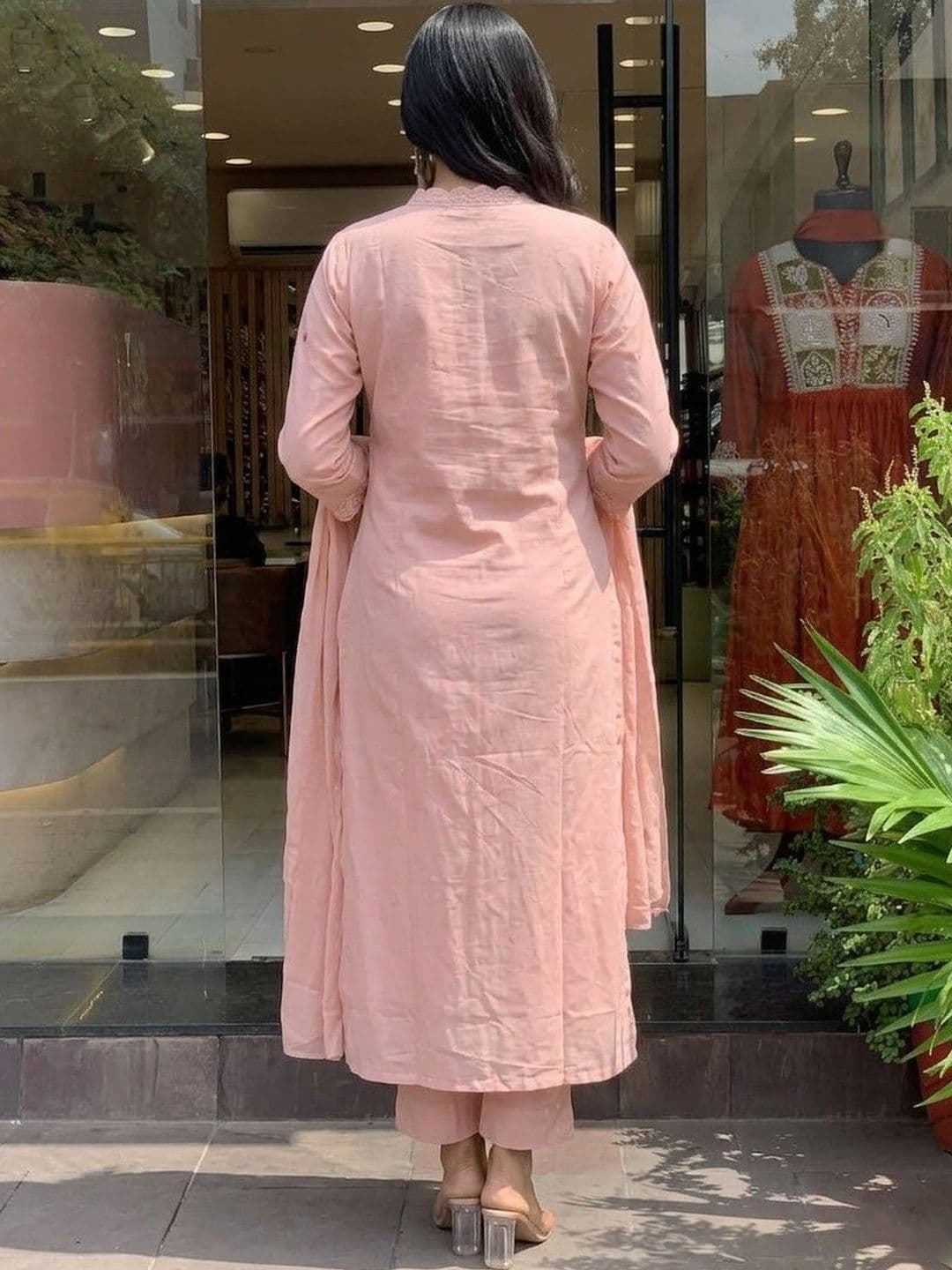 Growdamy Women Ethnic Motifs Embroidered Regular Thread Work Chanderi Silk Kurta with Trousers & With Dupatta thumbnail 7
