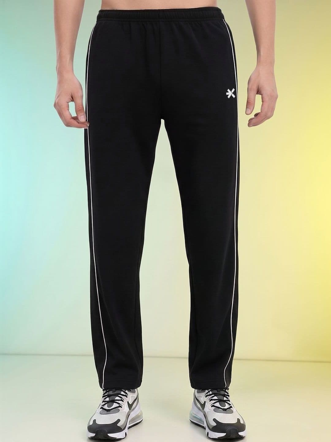 HRX by Hrithik Roshan Men Regular Fit Training Joggers thumbnail 4