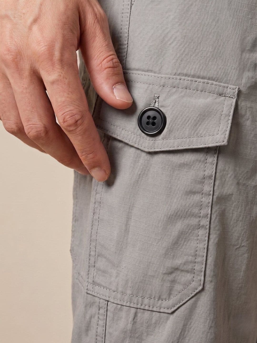 HERE&NOW Men Relaxed Loose Fit Cargos Trousers thumbnail 4