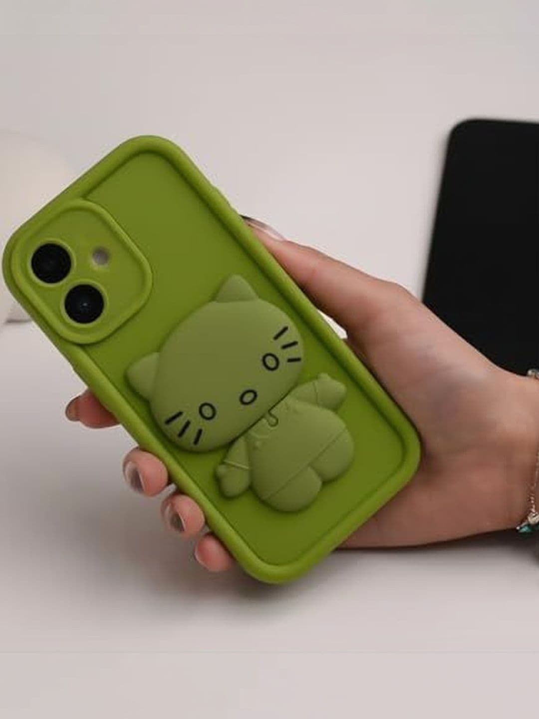 PEEPERLY Quirky Printed iPhone 12 Back Case Mobile Accessories thumbnail 5