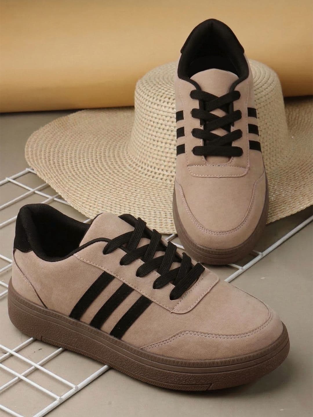 ELUXE PARIS Women Velvet Sneakers thumbnail 2