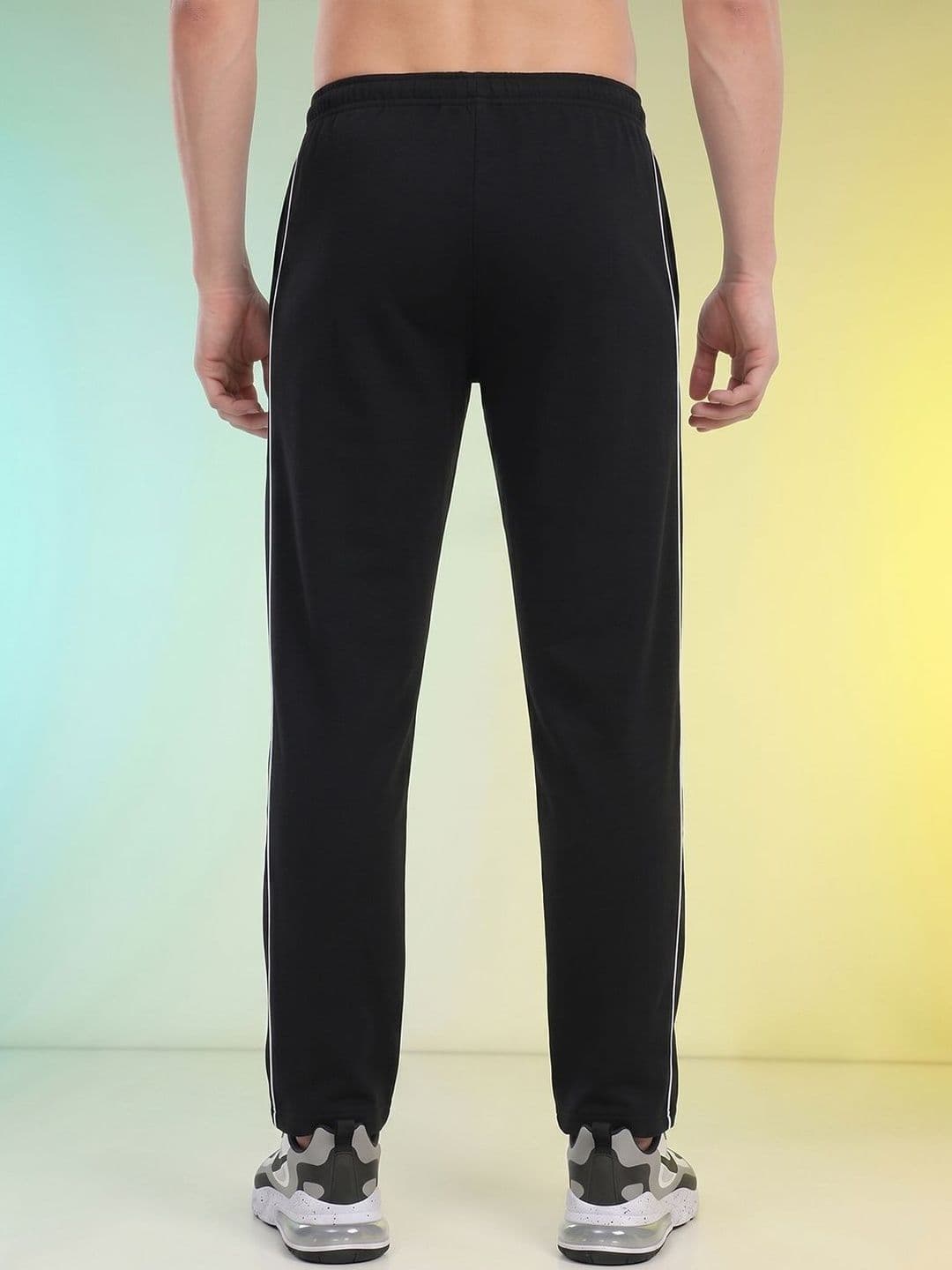 HRX by Hrithik Roshan Men Regular Fit Training Joggers thumbnail 6