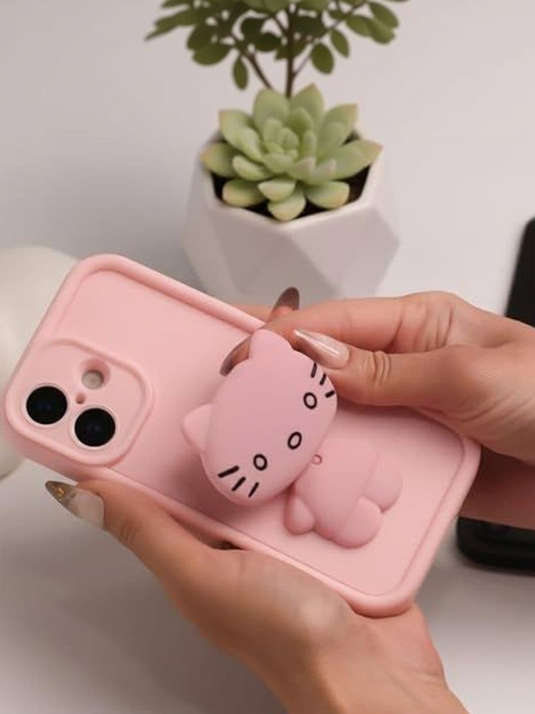 PEEPERLY Cartoon Characters Printed iPhone 16 Back Case Mobile Accessories thumbnail 4