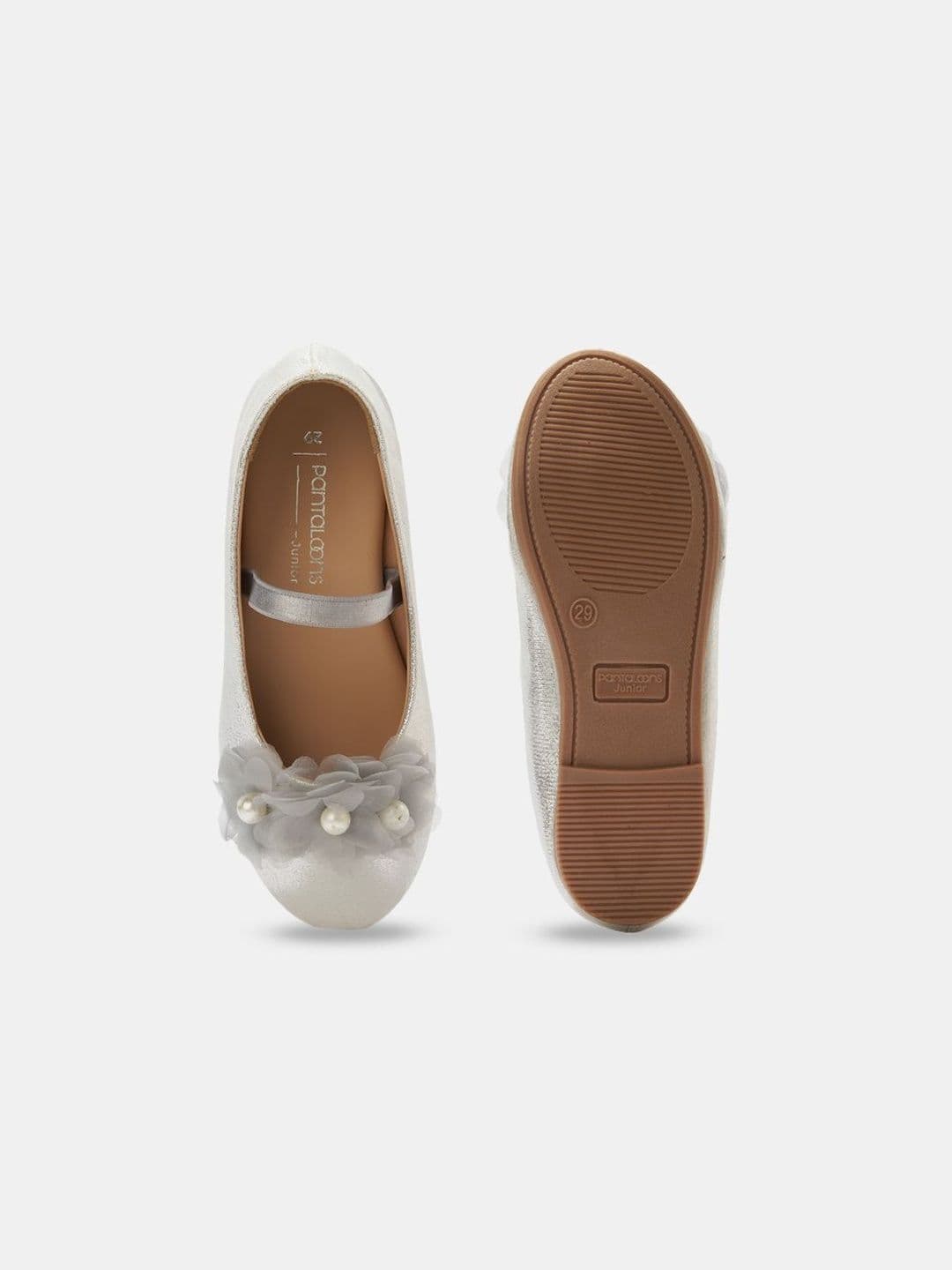 Pantaloons Junior Girls Textured Party Flats thumbnail 3