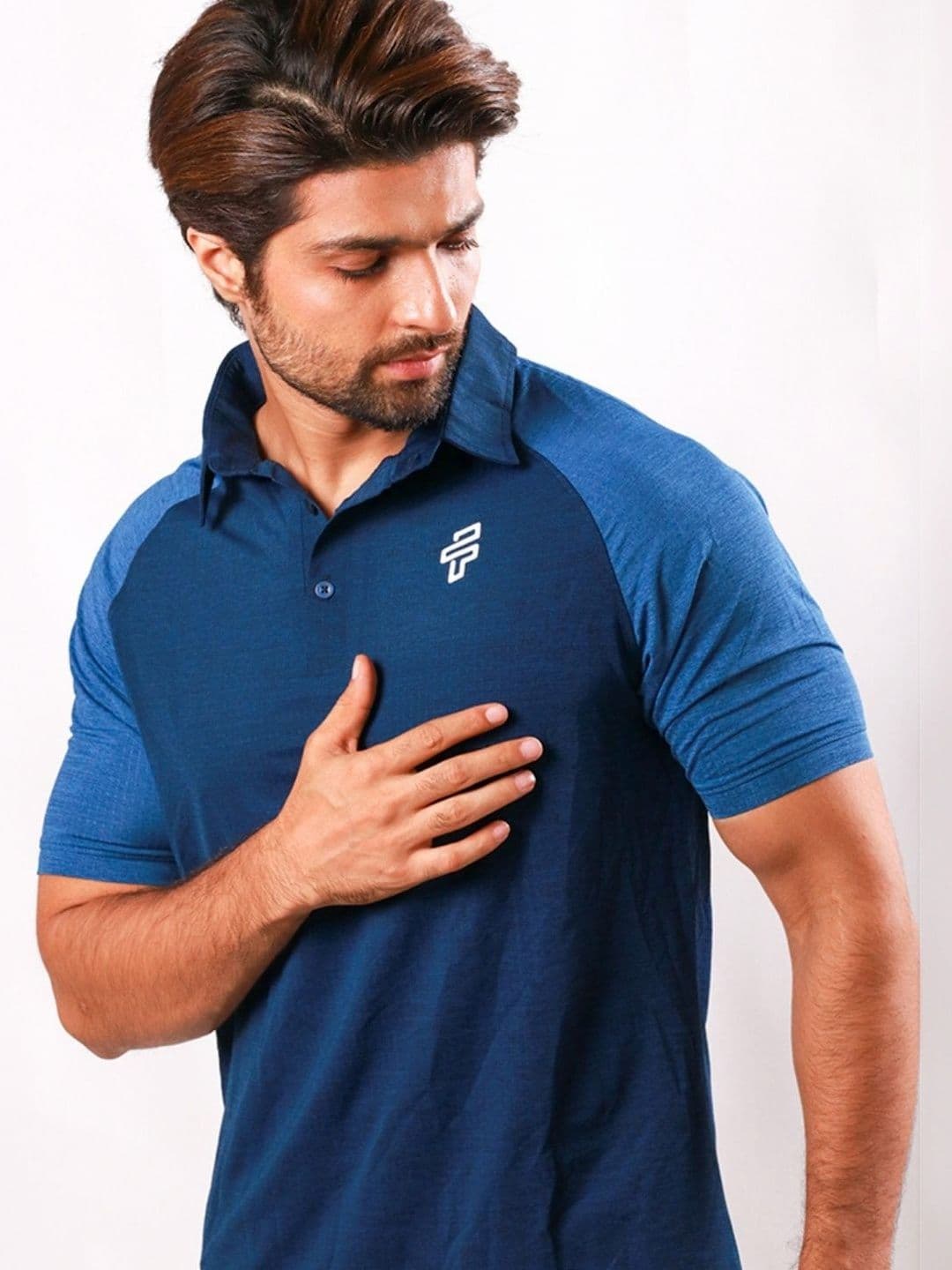 Flecto Men Blue Regular Fit V neck Performance Polo Gym T-Shirt, Casual Tshirt thumbnail 3