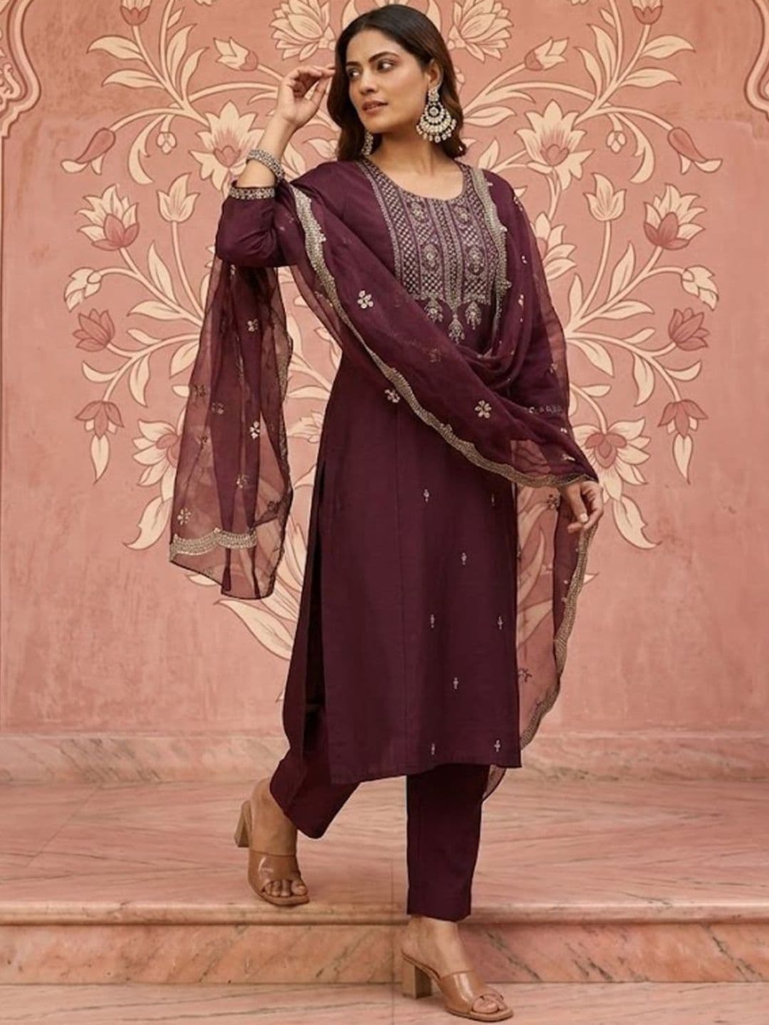 NAVYAAZRI Women Ethnic Motifs Embroidered Regular Thread Work Kurta with Trousers & With Dupatta thumbnail 4