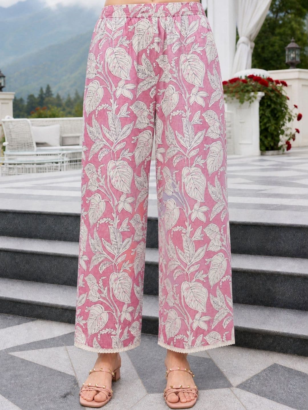Sangria Floral Cotton Printed Tunic with Palazzos thumbnail 4