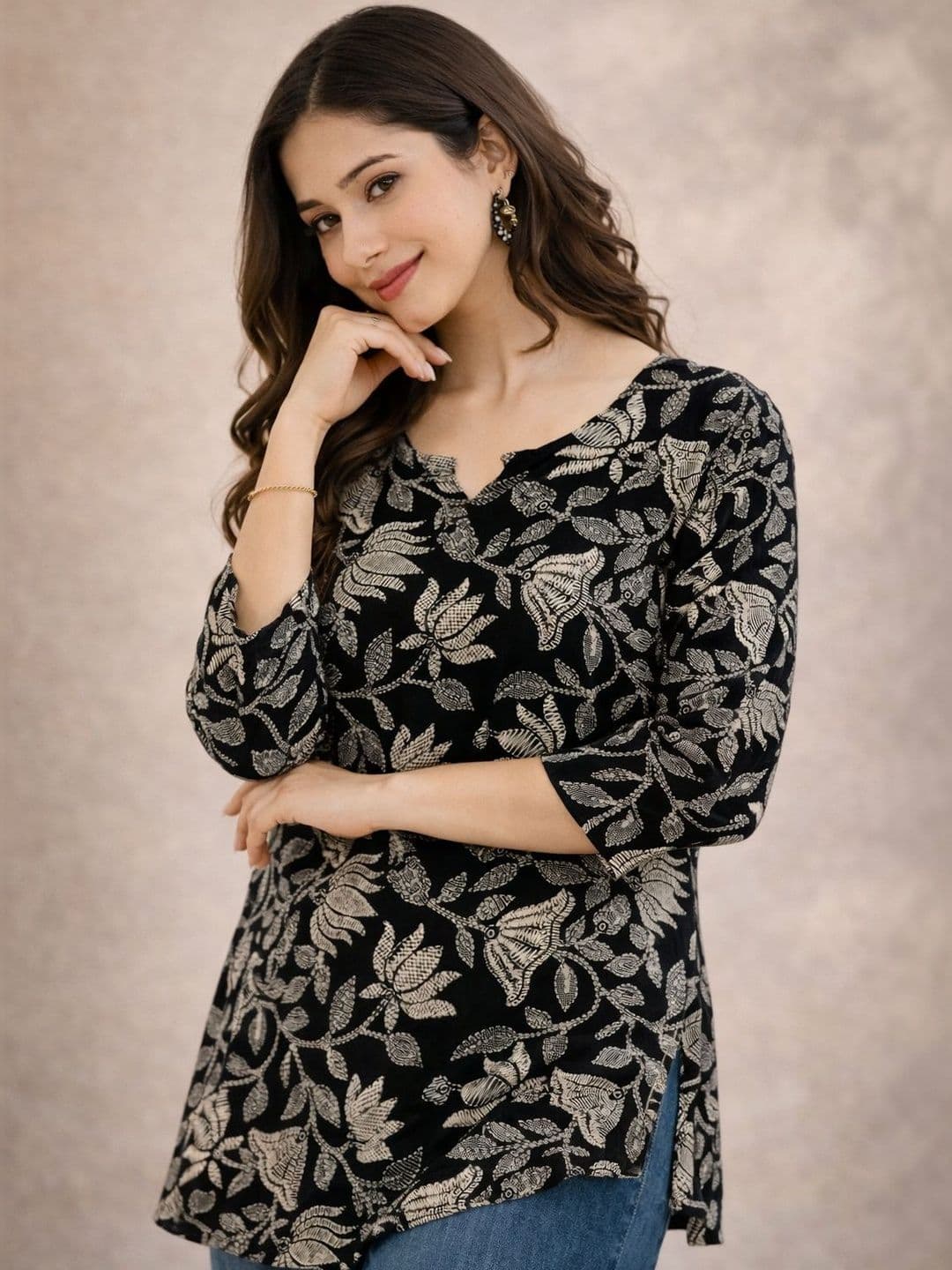 HERE&NOW Women Floral Kurta thumbnail 4