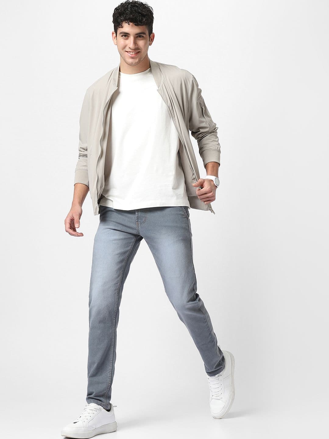 Urbano Fashion Men Grey Slim Fit Mid-Rise Clean Look Stretchable Jeans thumbnail 4