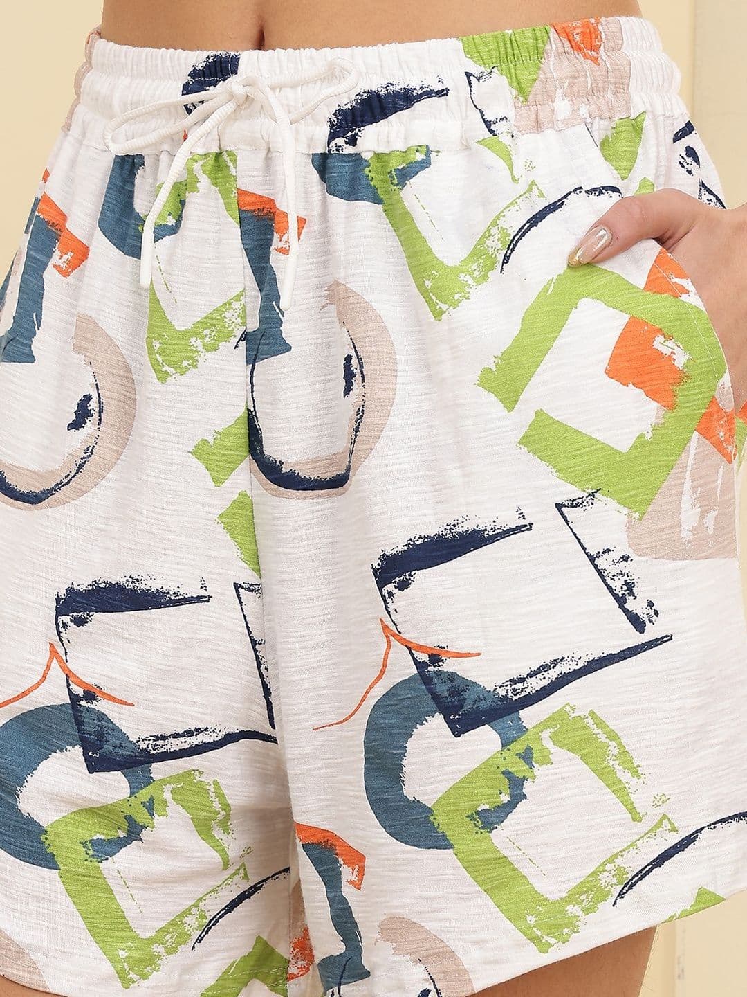 Valles365 by S.C. Women Printed Shorts thumbnail 2