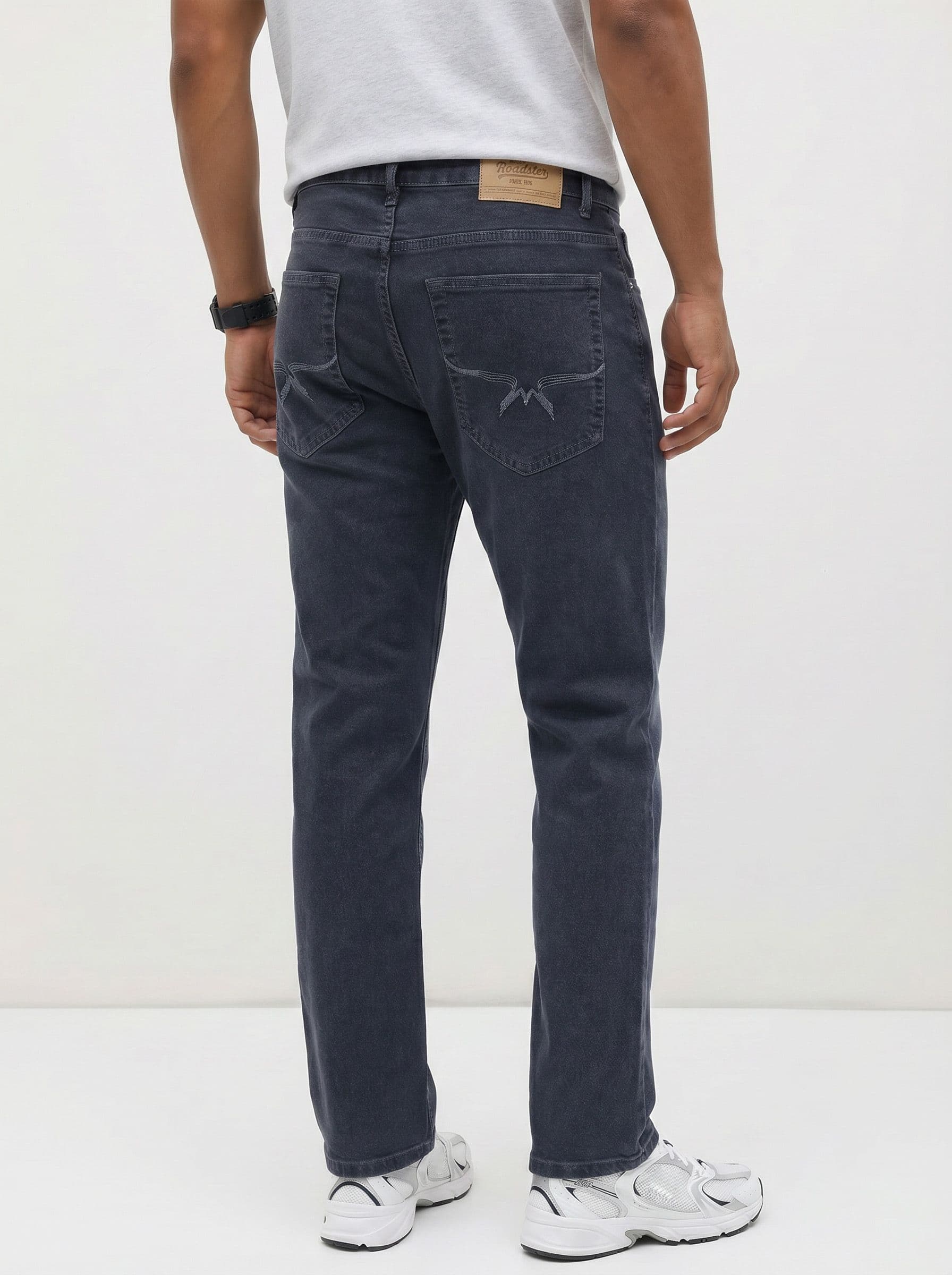 The Roadster Life Co. Men Straight Fit Stretchable Jeans thumbnail 2