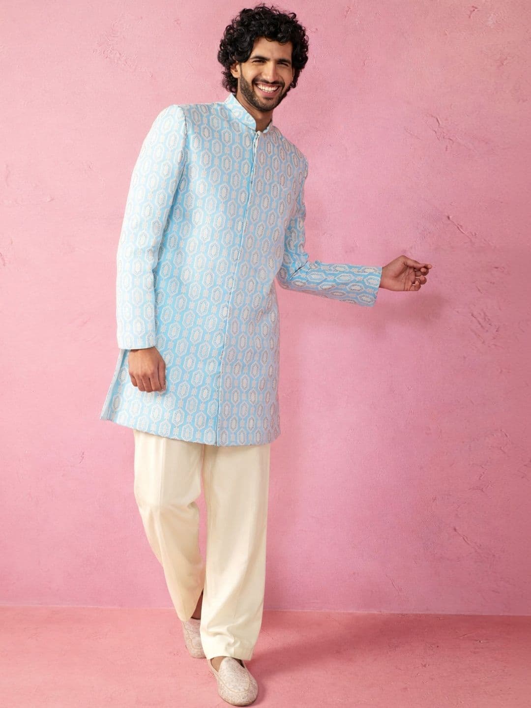 VASTRAMAY Woven Design Mandarin Collar Indo-Western Sherwani Set thumbnail 2