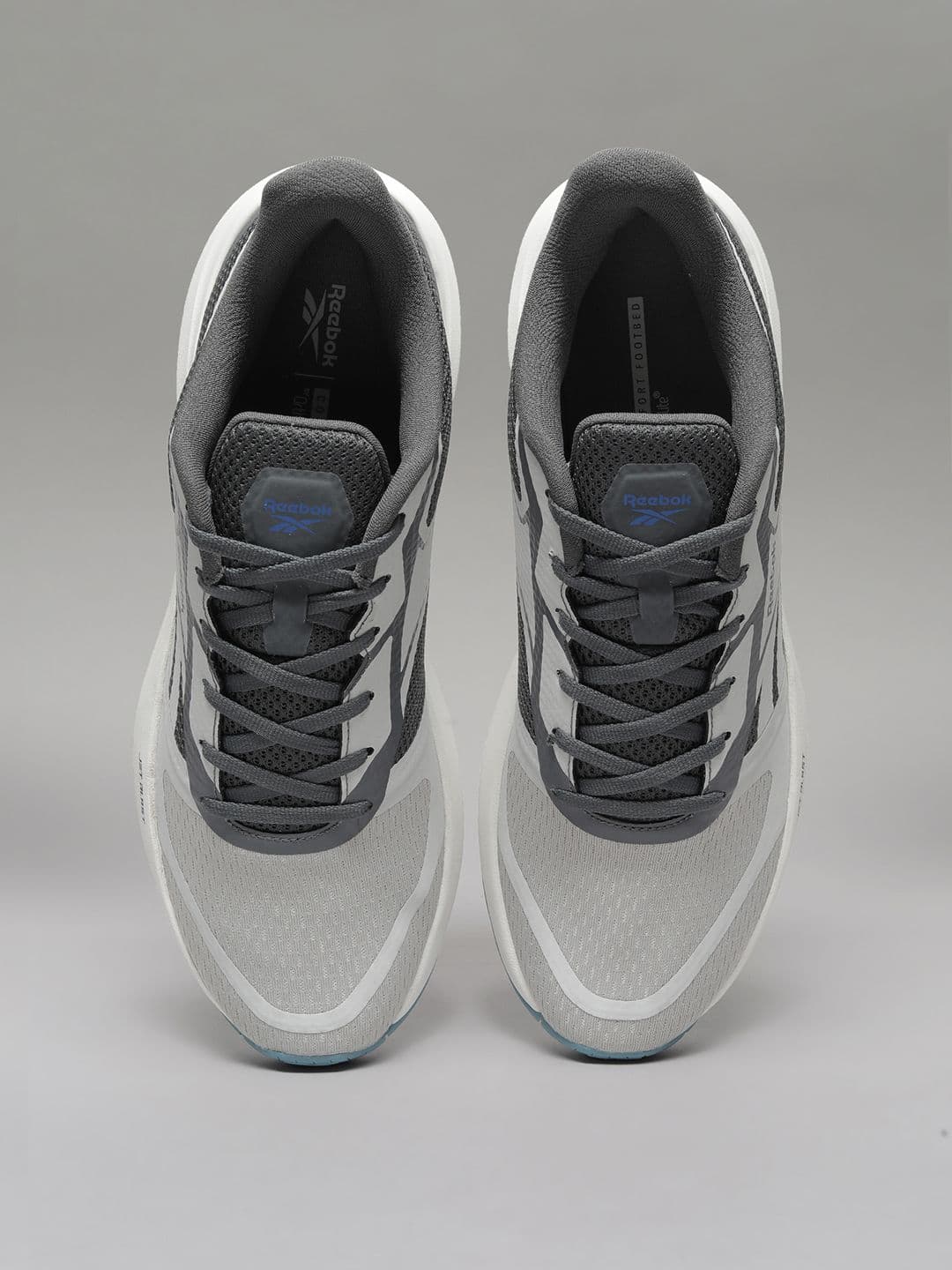Reebok Men JETBLAST HAWK Running Non-Marking Shoes thumbnail 4