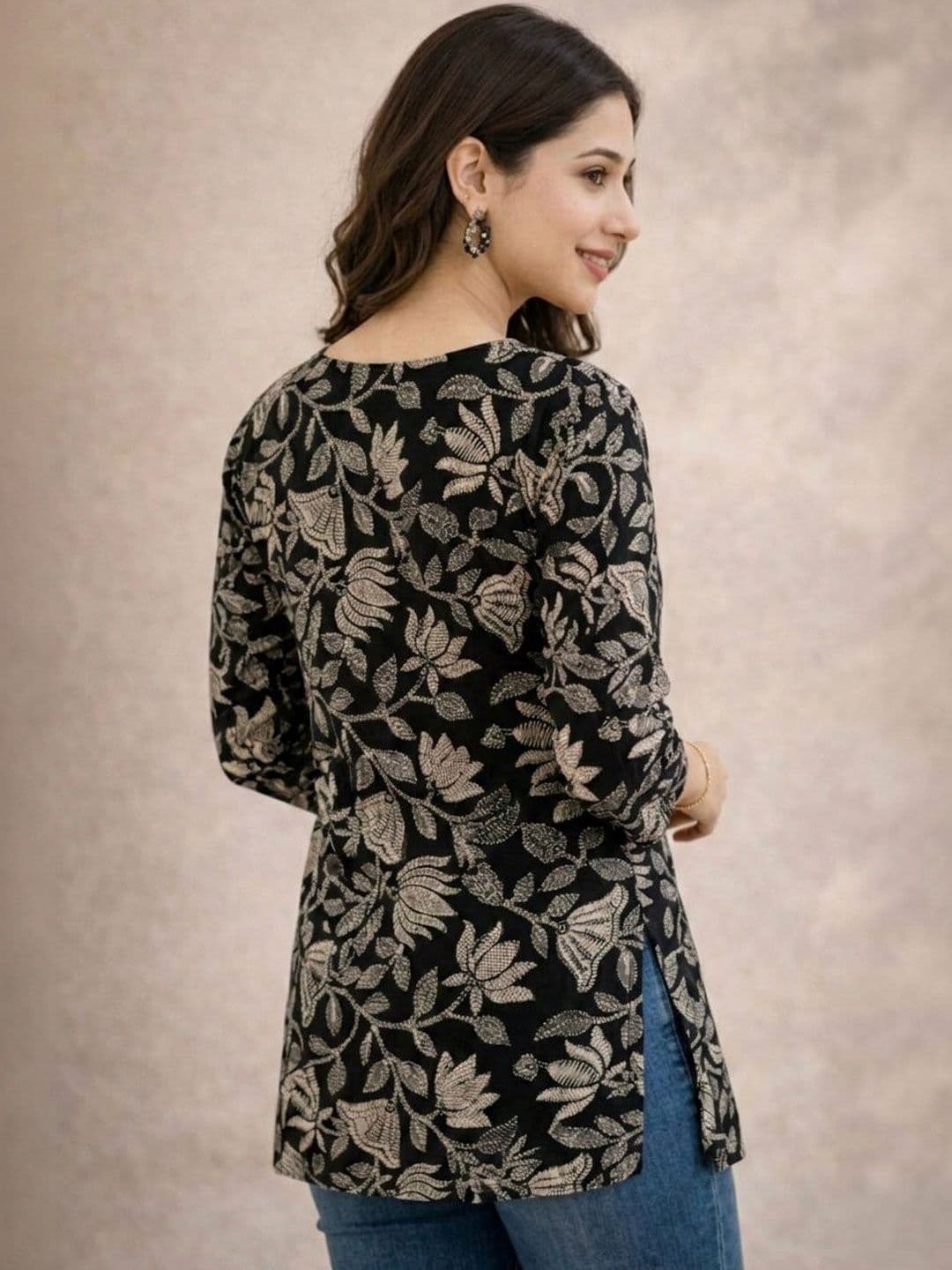 HERE&NOW Women Floral Kurta thumbnail 7