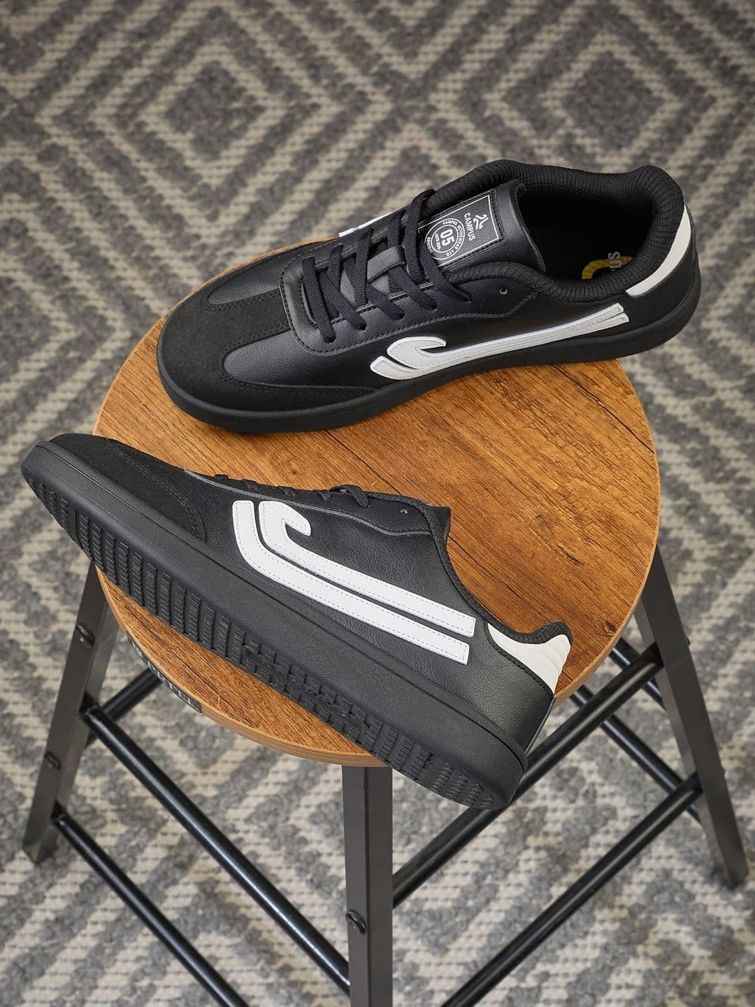 Campus ROLIM Men Colourblocked Sneakers - view 1