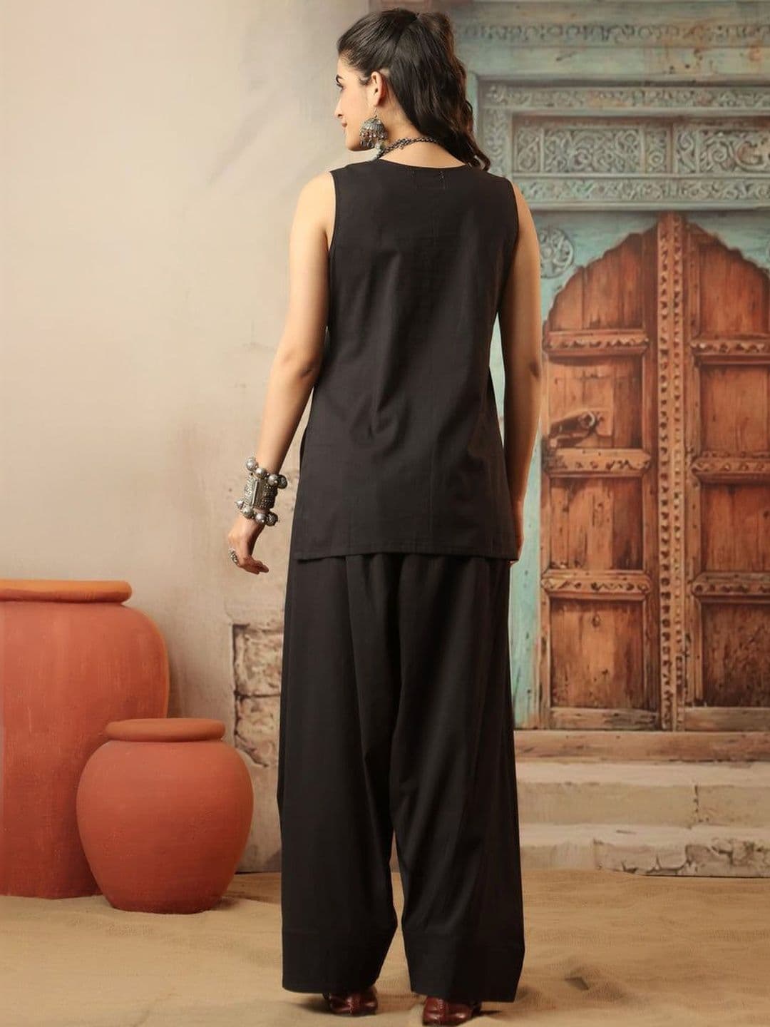 REAM Women Regular Pure Cotton Kurti with Patiala thumbnail 5