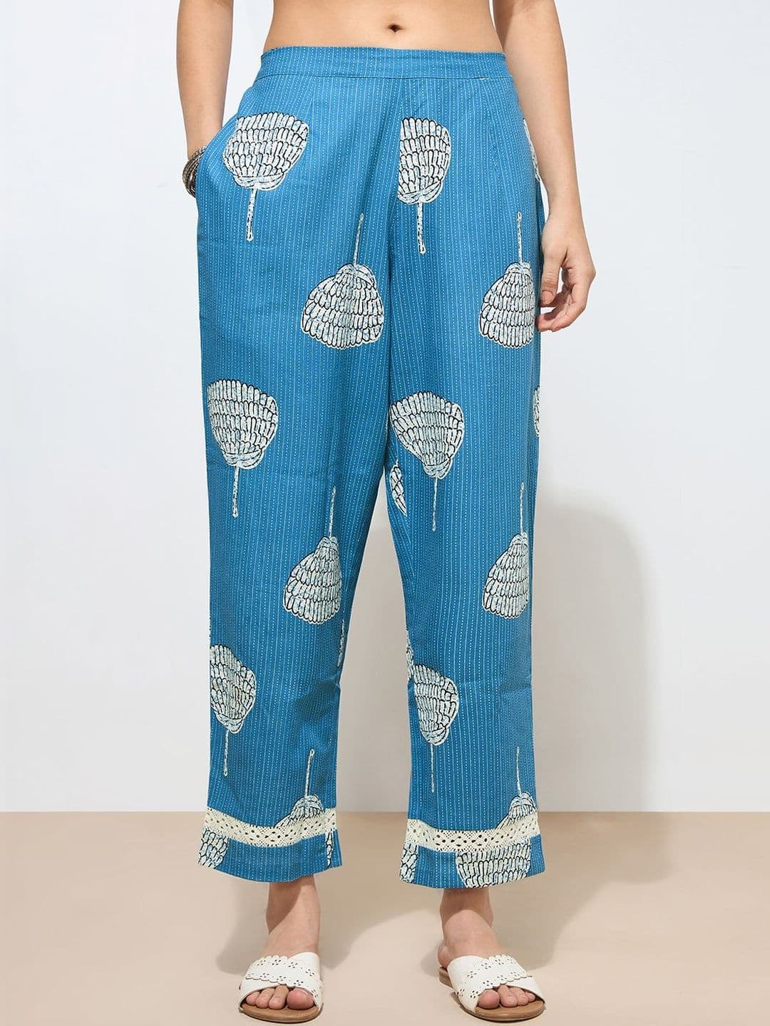 Sangria Cotton Printed Tunic with Trousers thumbnail 4
