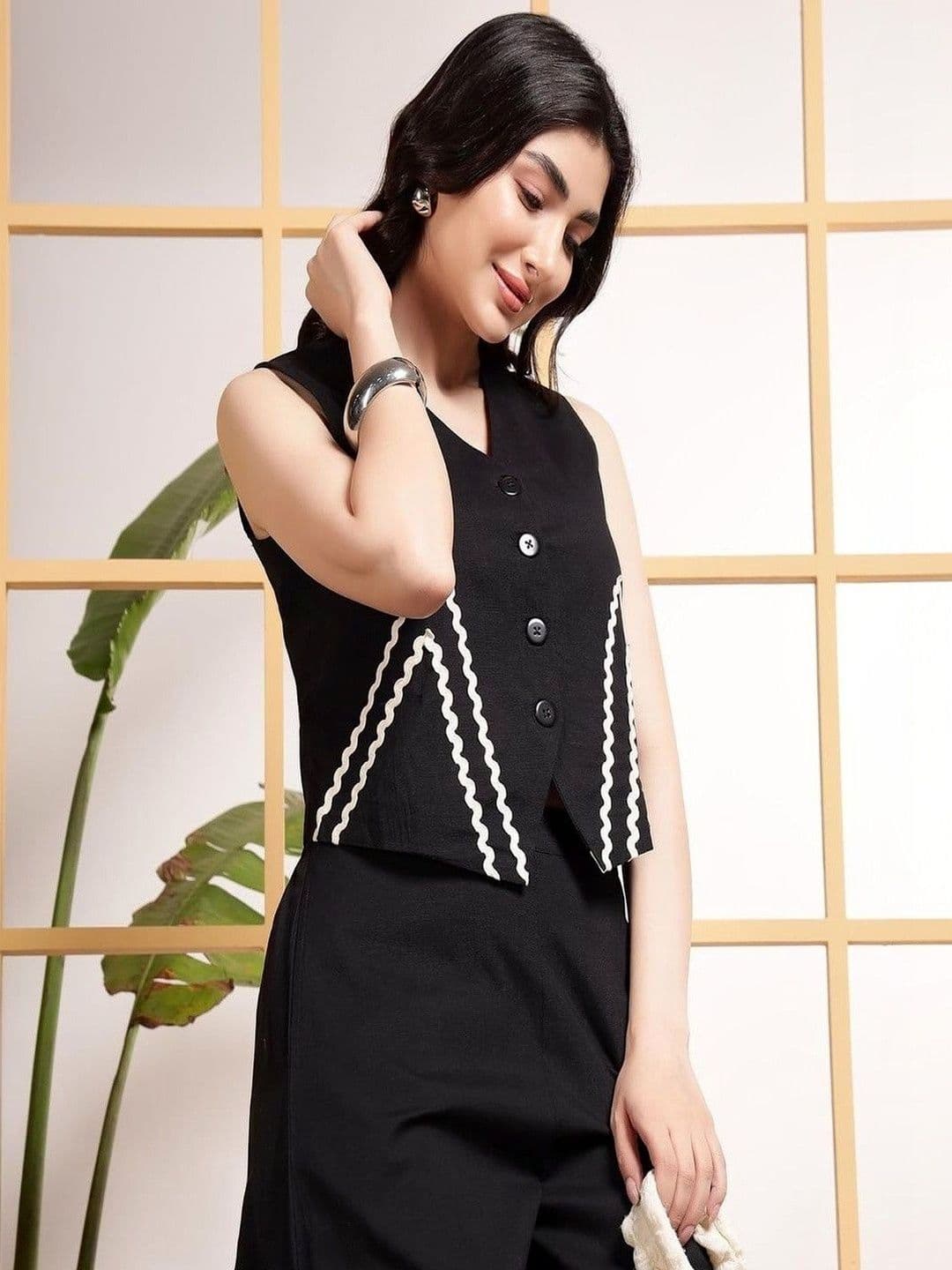 Koshiks Dyed V-Neck Vest Top & Palazzos Co-Ords thumbnail 4