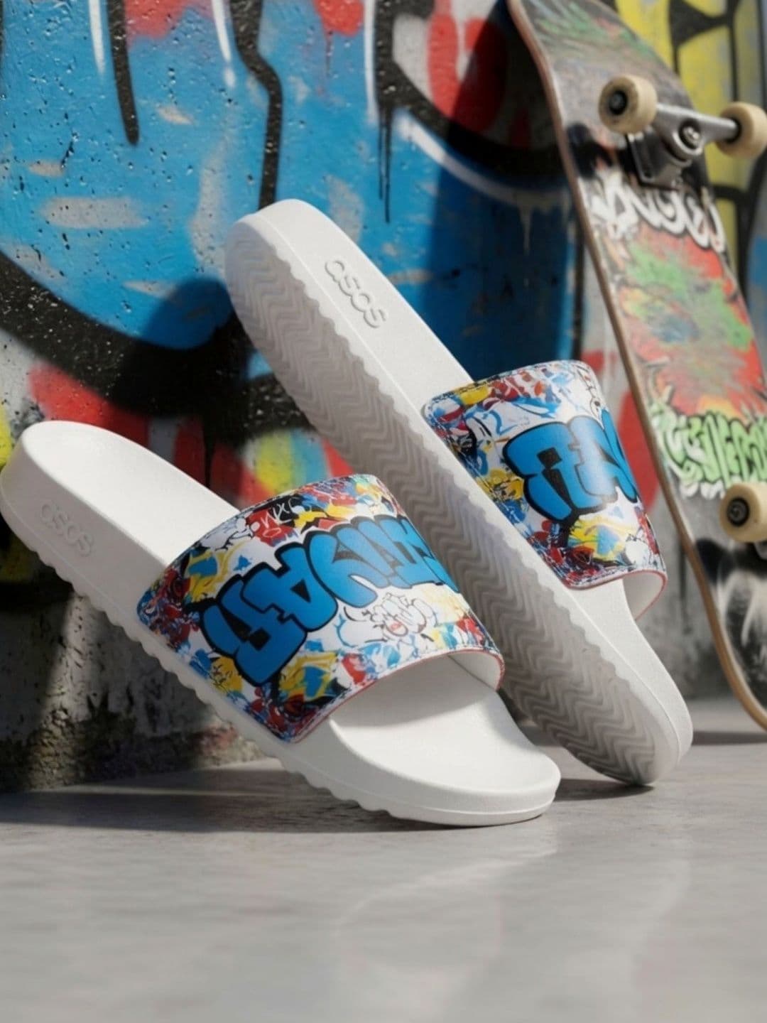 JOOTIYAPA Men Printed Flip Flops Sliders - view 1