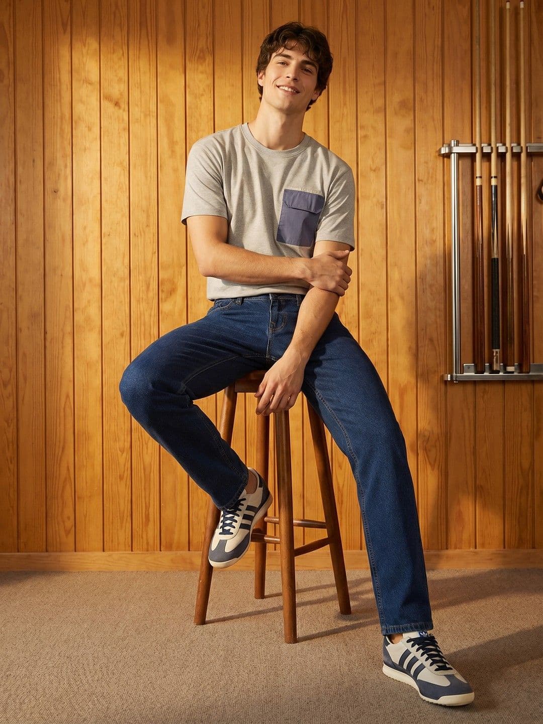 Aeropostale Men Straight Fit Mid-Rise Light Fade Cotton Jeans - view 1