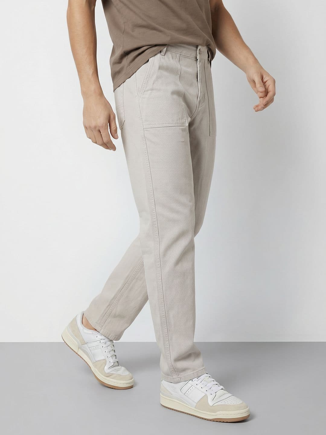 Mast & Harbour Men Light Fade Pure Cotton Jeans thumbnail 4