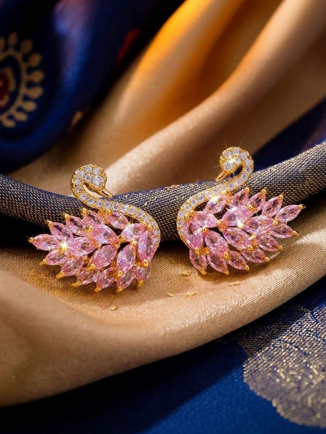 AKISON JEWELS Gold-Plated Cubic Zirconia Studded Animal Shaped Studs Earrings thumbnail 5