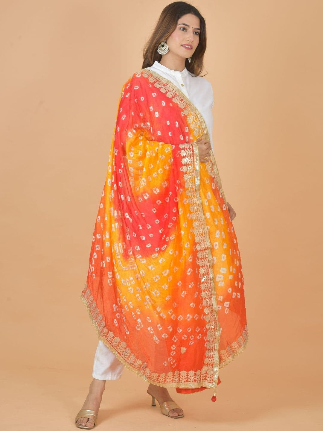 Kuhika Dyed Art Silk Dupatta with Zari thumbnail 2